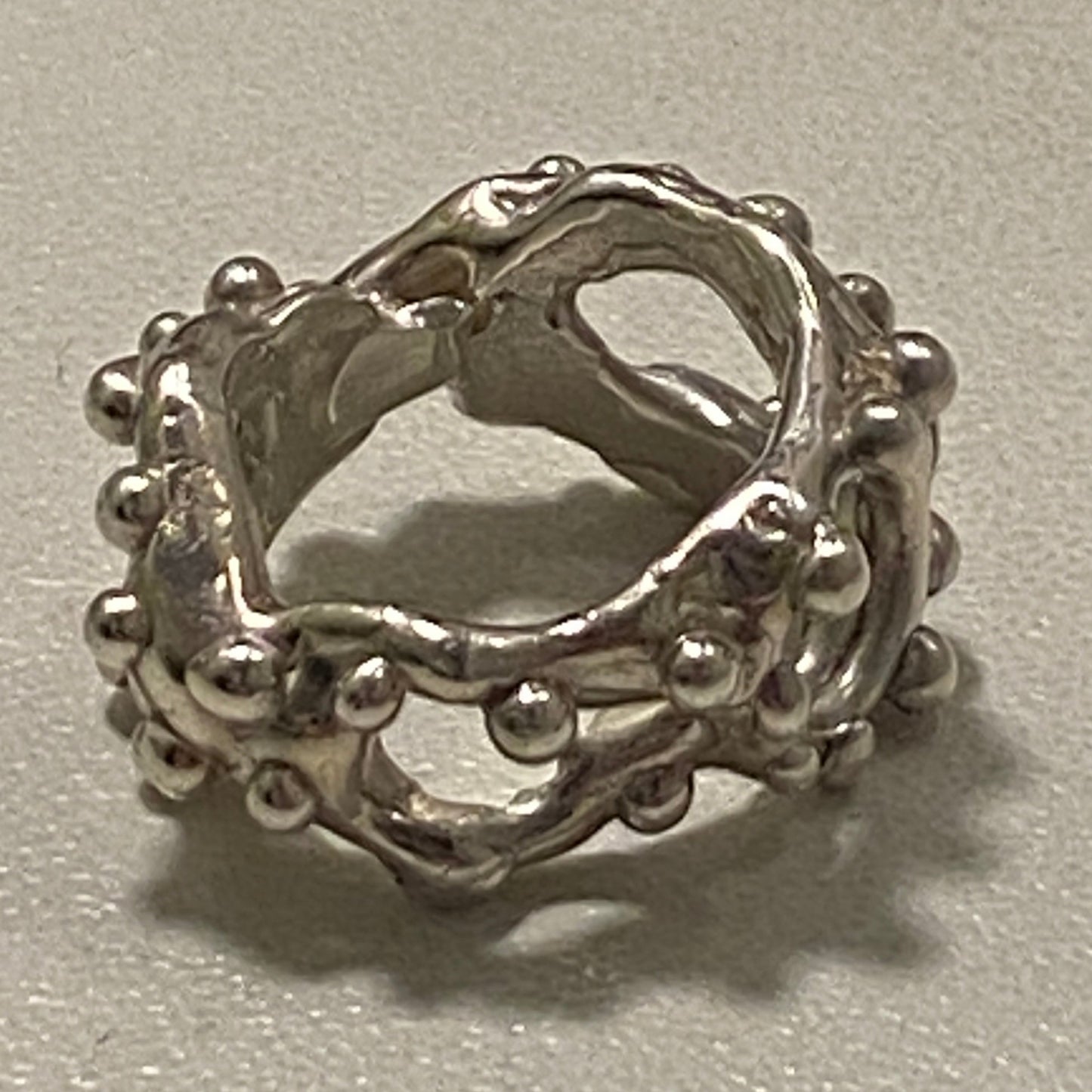 Ring 05
